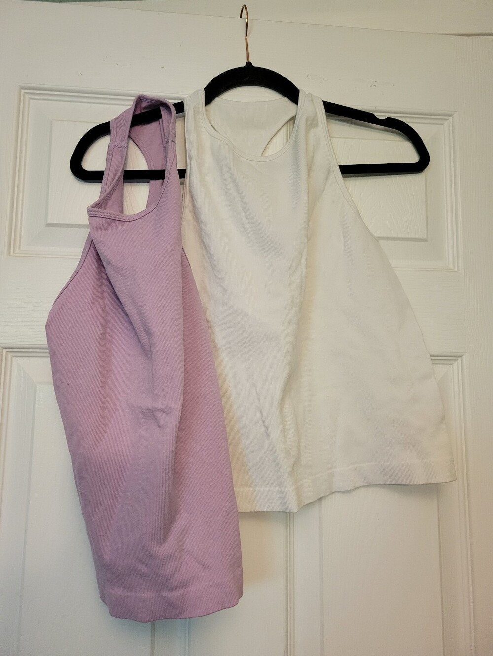 L Women’s Racerback Tank Top - Lilac and White